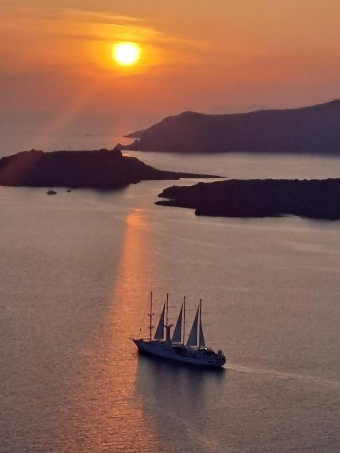 Santa Rinoula Suites Sea Sunset Views Adults Only Megalokori Exterior foto